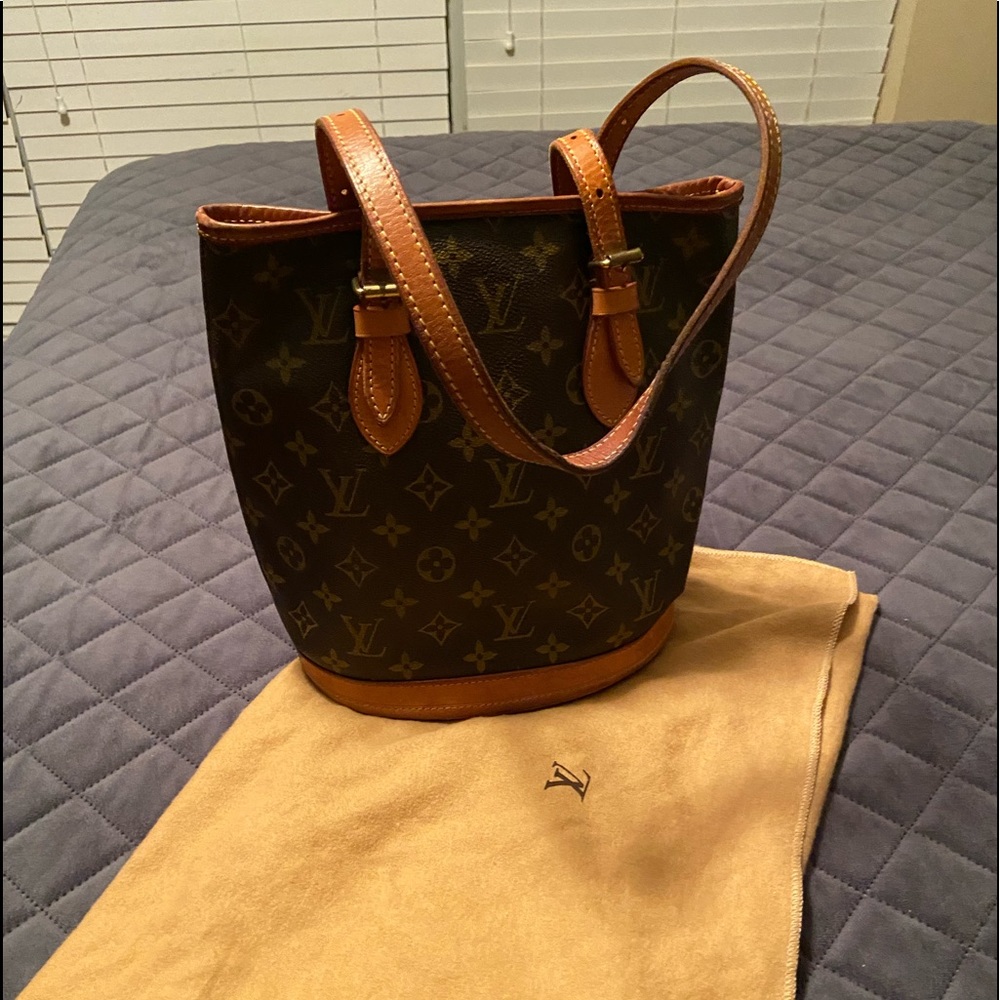 Handbag